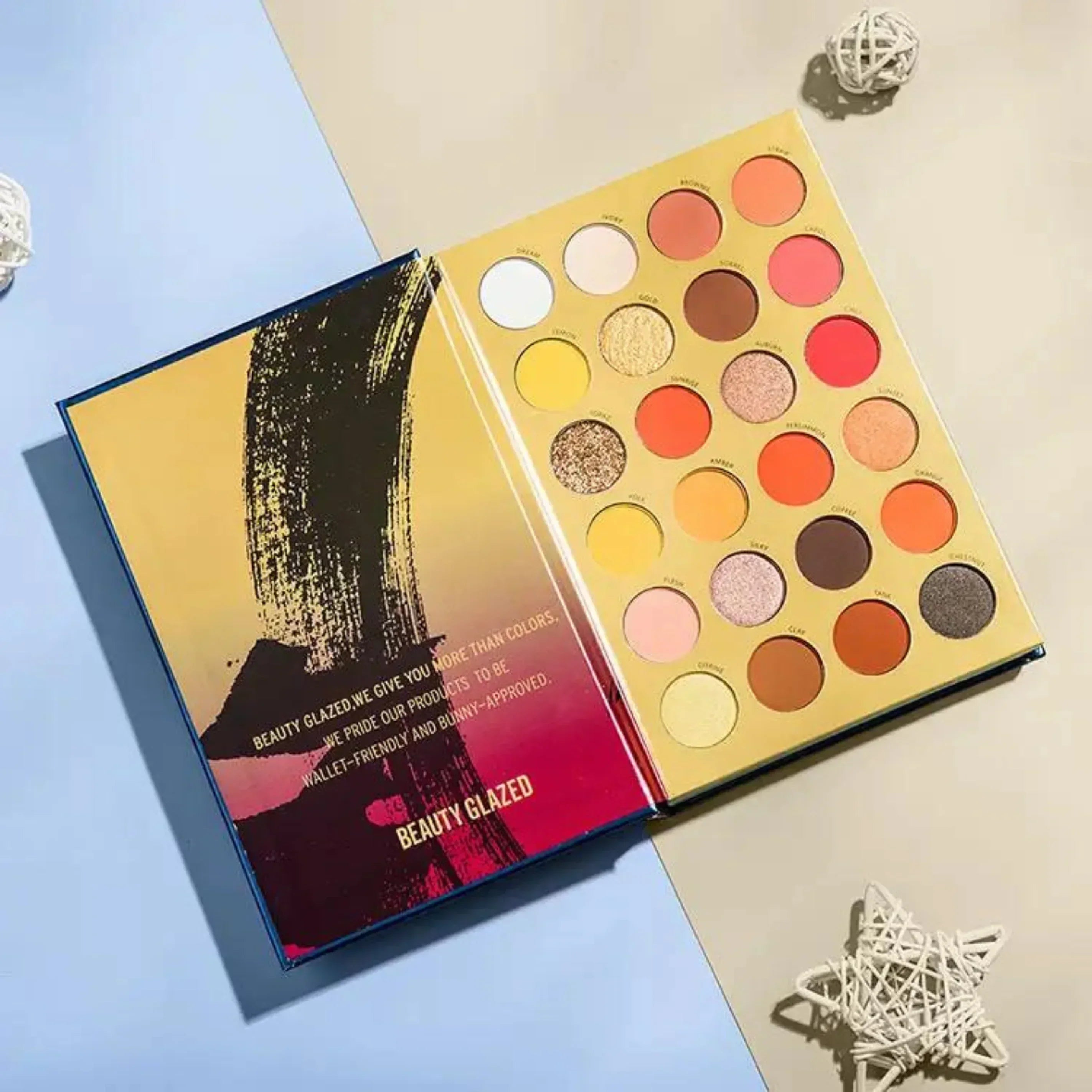 Large Three-Layer Makeup Palette - 72 Eye Shadow Colors - ZIOR