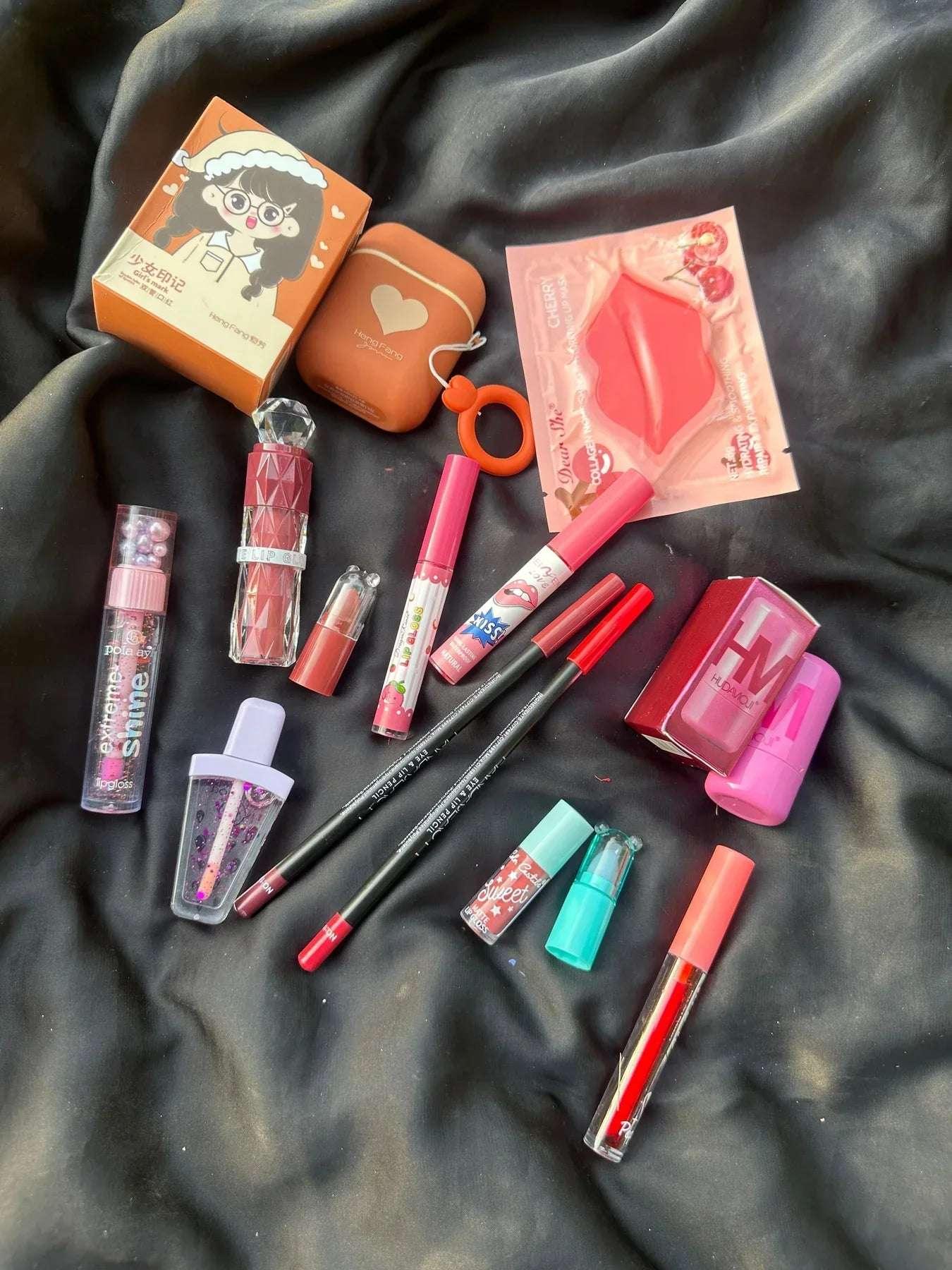 Lip Bundle 14 products in 1 - ZIOR